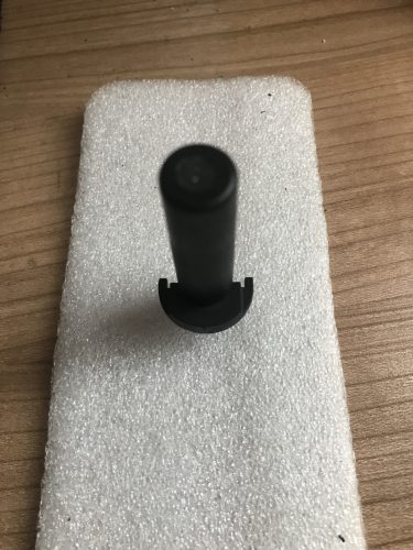 Opel Astra H - kalaptartó pöcök (1 pár)