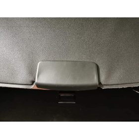 Avensis - csomagtér roló fogantyú